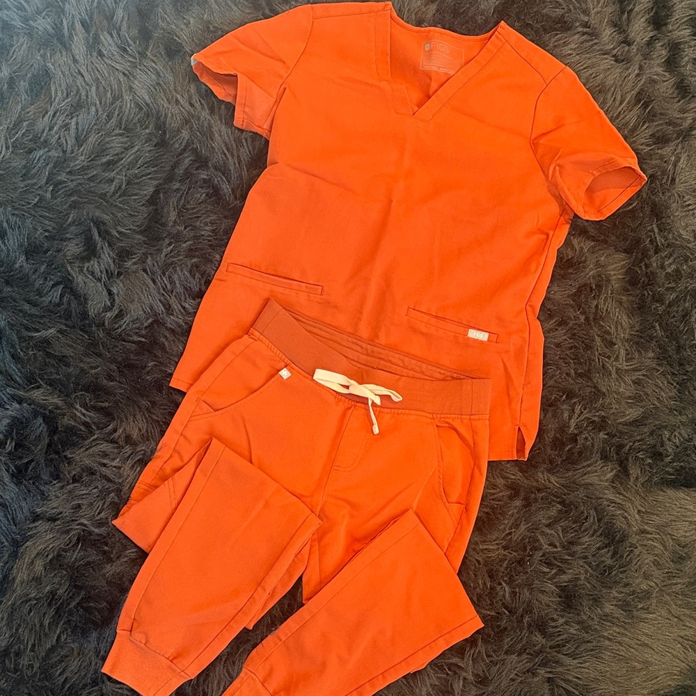 Figs burnt Orange Set (s/xs)